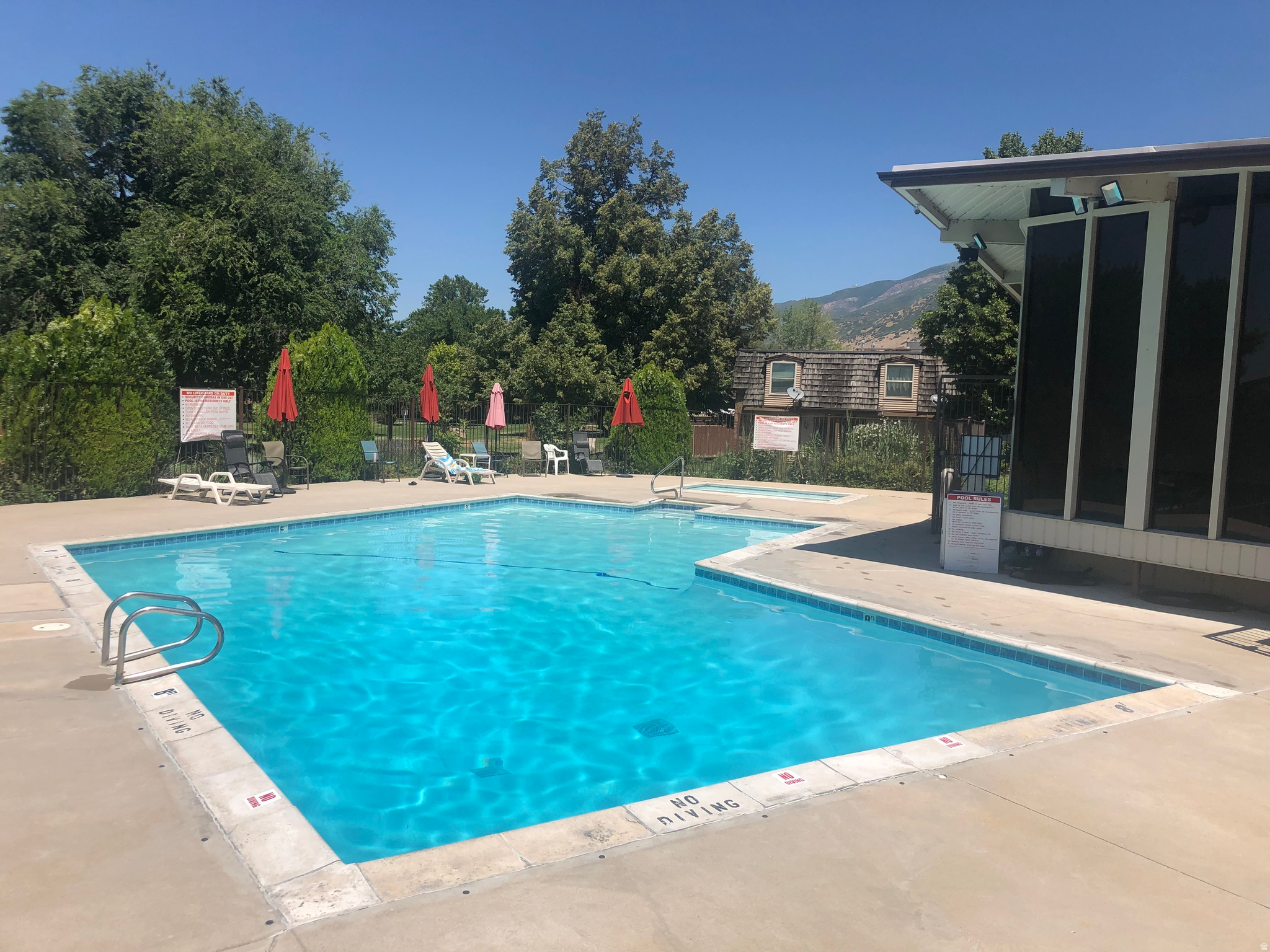 CEDAR SPRINGS - Residential