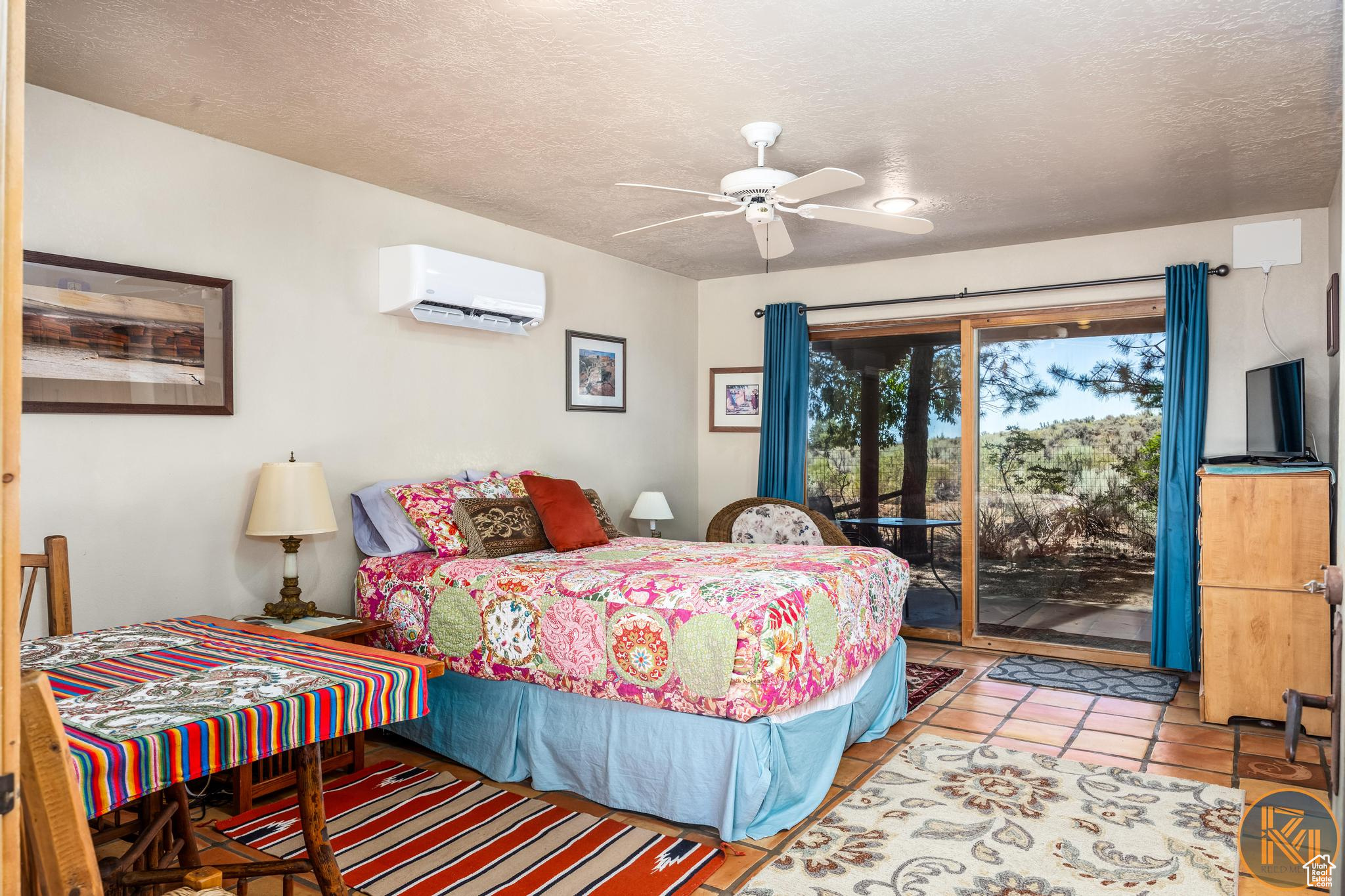 CEDAR HEIGHTS - Residential