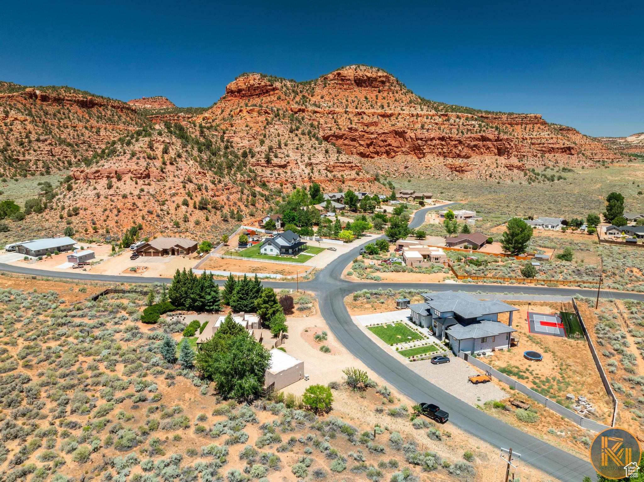 CEDAR HEIGHTS - Residential