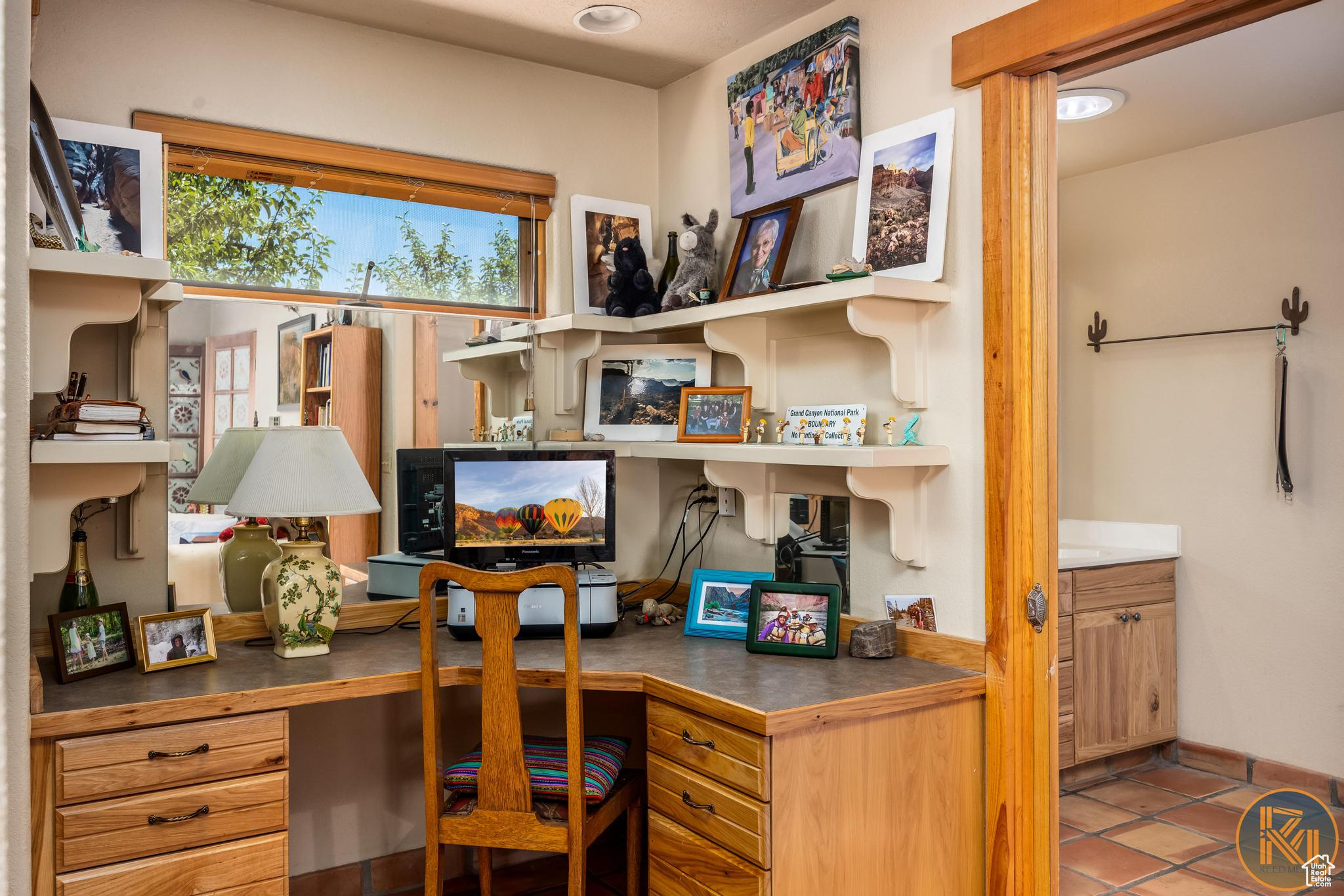 CEDAR HEIGHTS - Residential