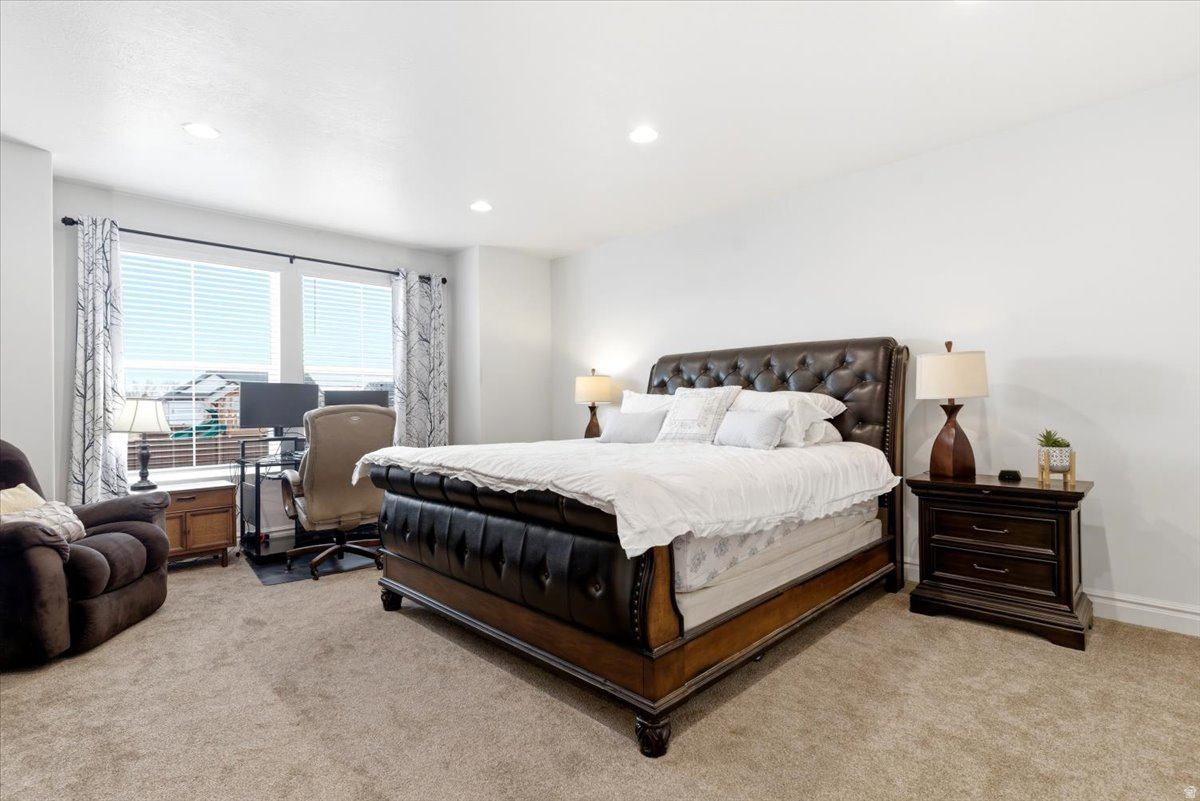 MONARCH MEADOWS - Residential