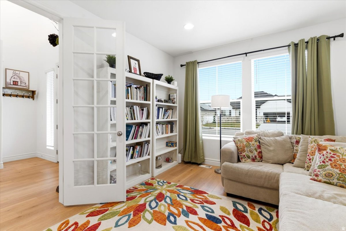 MONARCH MEADOWS - Residential