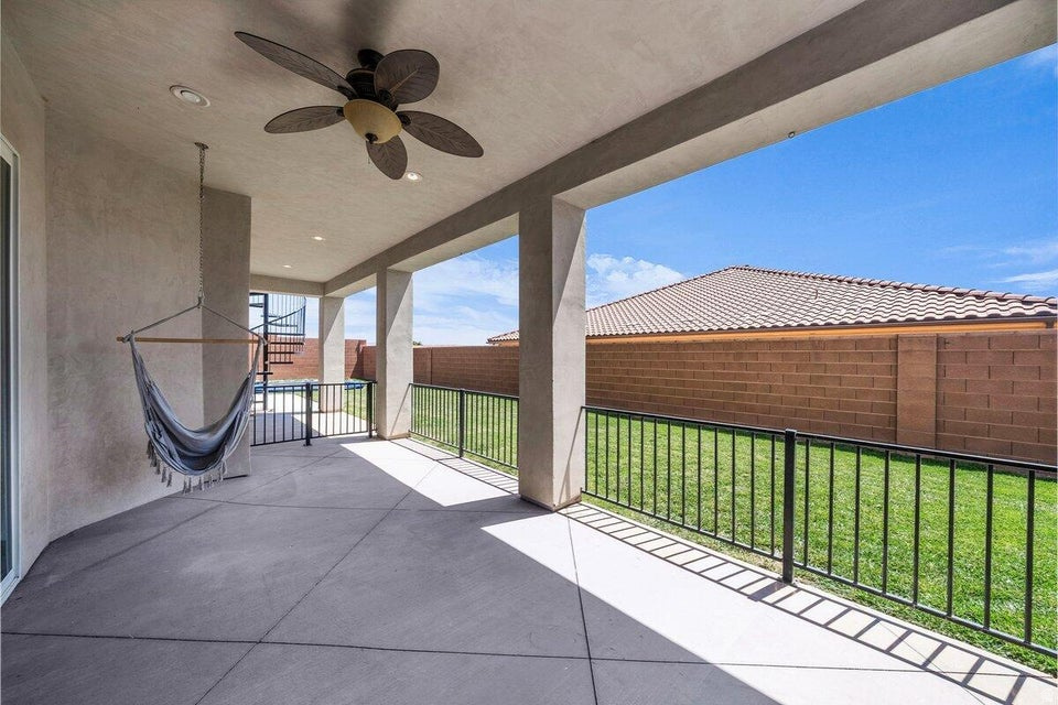 ESCALERA PH 2 - Residential