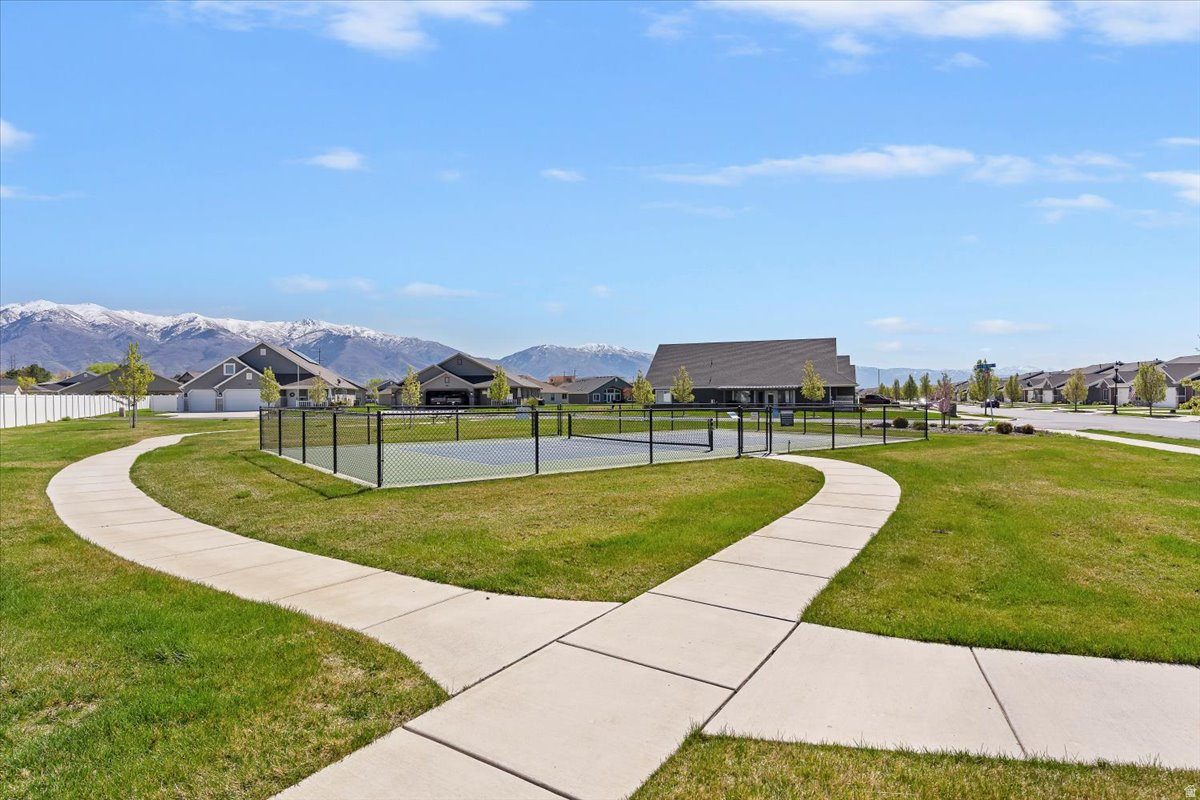 VILLAS AT KAYS CREEK - Residential