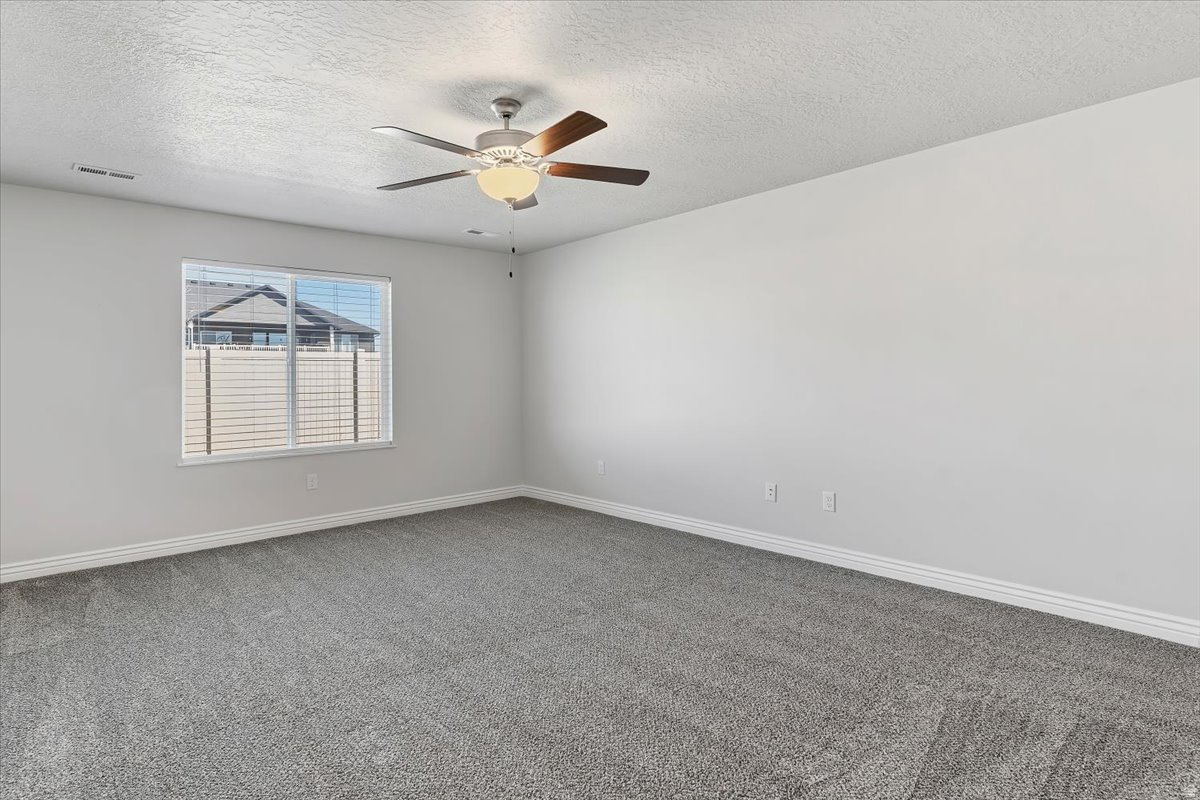 VILLAS AT KAYS CREEK - Residential