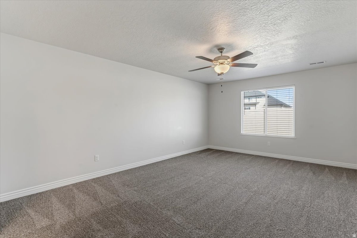 VILLAS AT KAYS CREEK - Residential