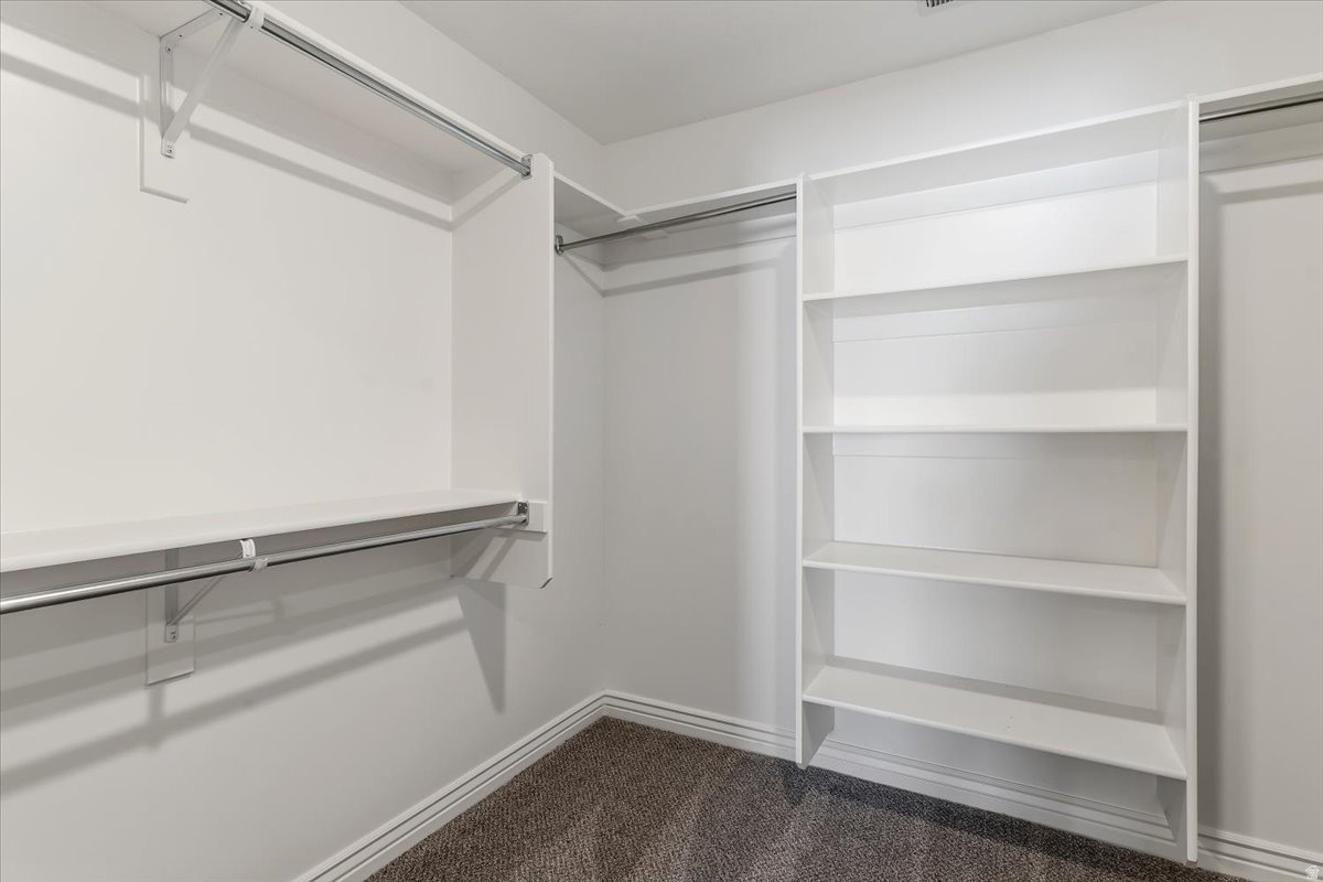 VILLAS AT KAYS CREEK - Residential