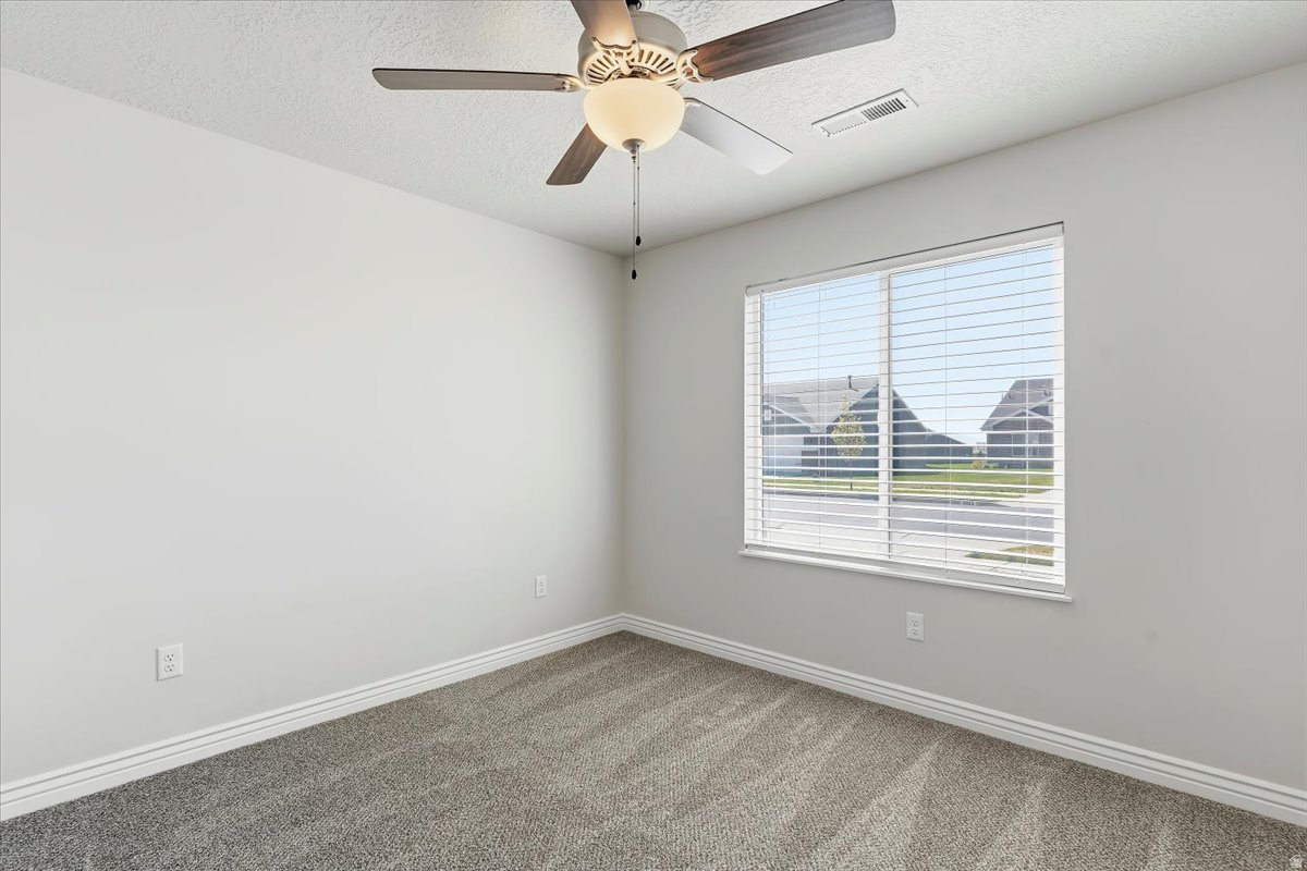 VILLAS AT KAYS CREEK - Residential