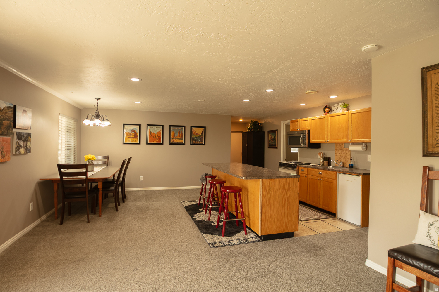 MOYES ESTATES - Residential