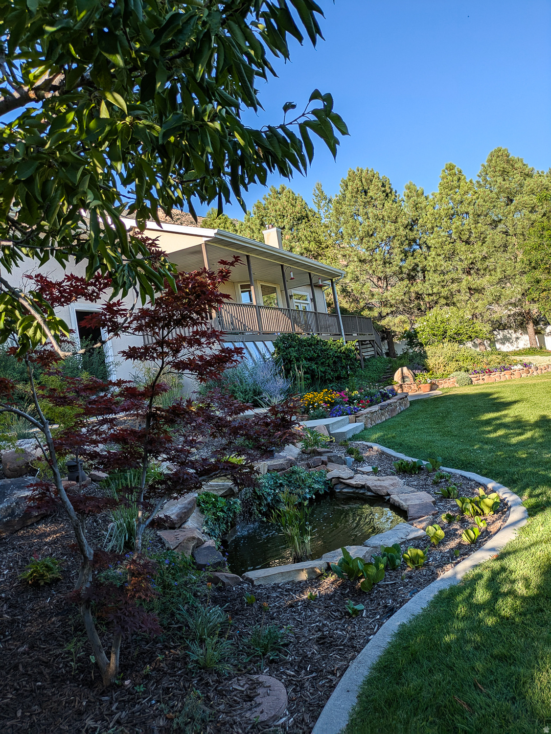 MOYES ESTATES - Residential