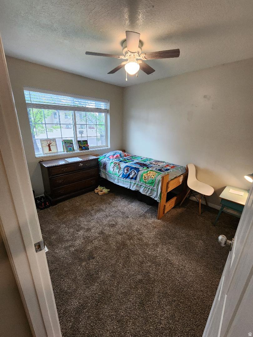 HUNTERS MEADOW SUBD - Residential