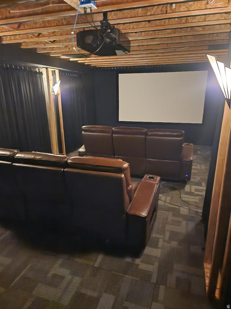 HUNTERS MEADOW SUBD - Residential