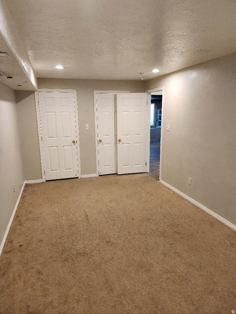 HUNTERS MEADOW SUBD - Residential