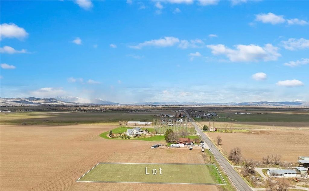 Photo of 7965 N 2400 W #2, Amalga, UT 84335 (MLS # 2158813)