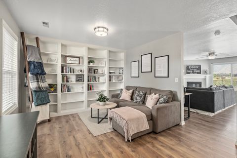 Tiny photo for 1417 S 1100 W, Springville, UT 84663 (MLS # 2133803)