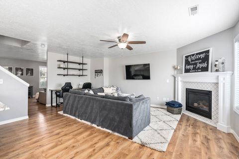 Tiny photo for 1417 S 1100 W, Springville, UT 84663 (MLS # 2133803)