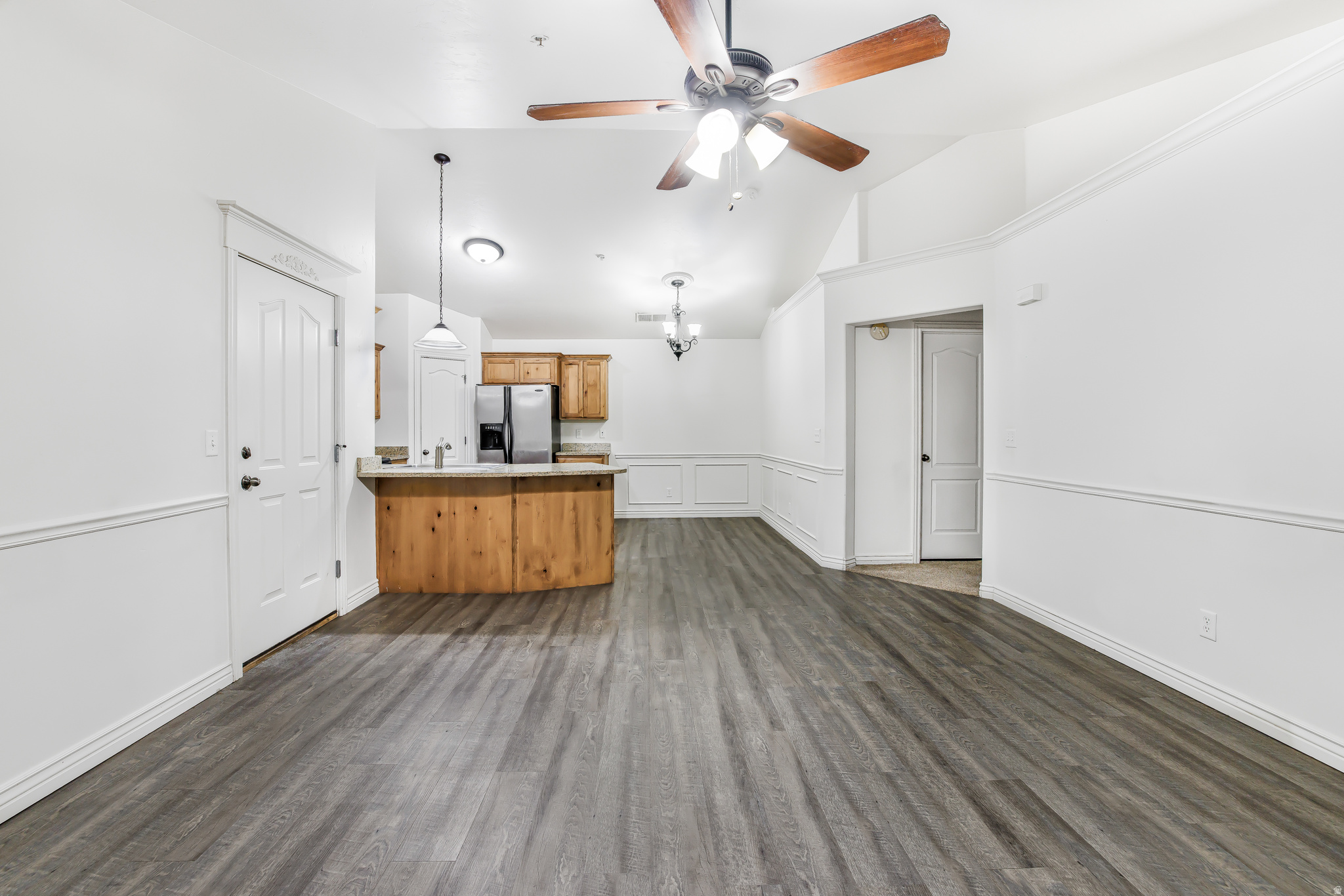 BELLE MONET CONDO - Residential