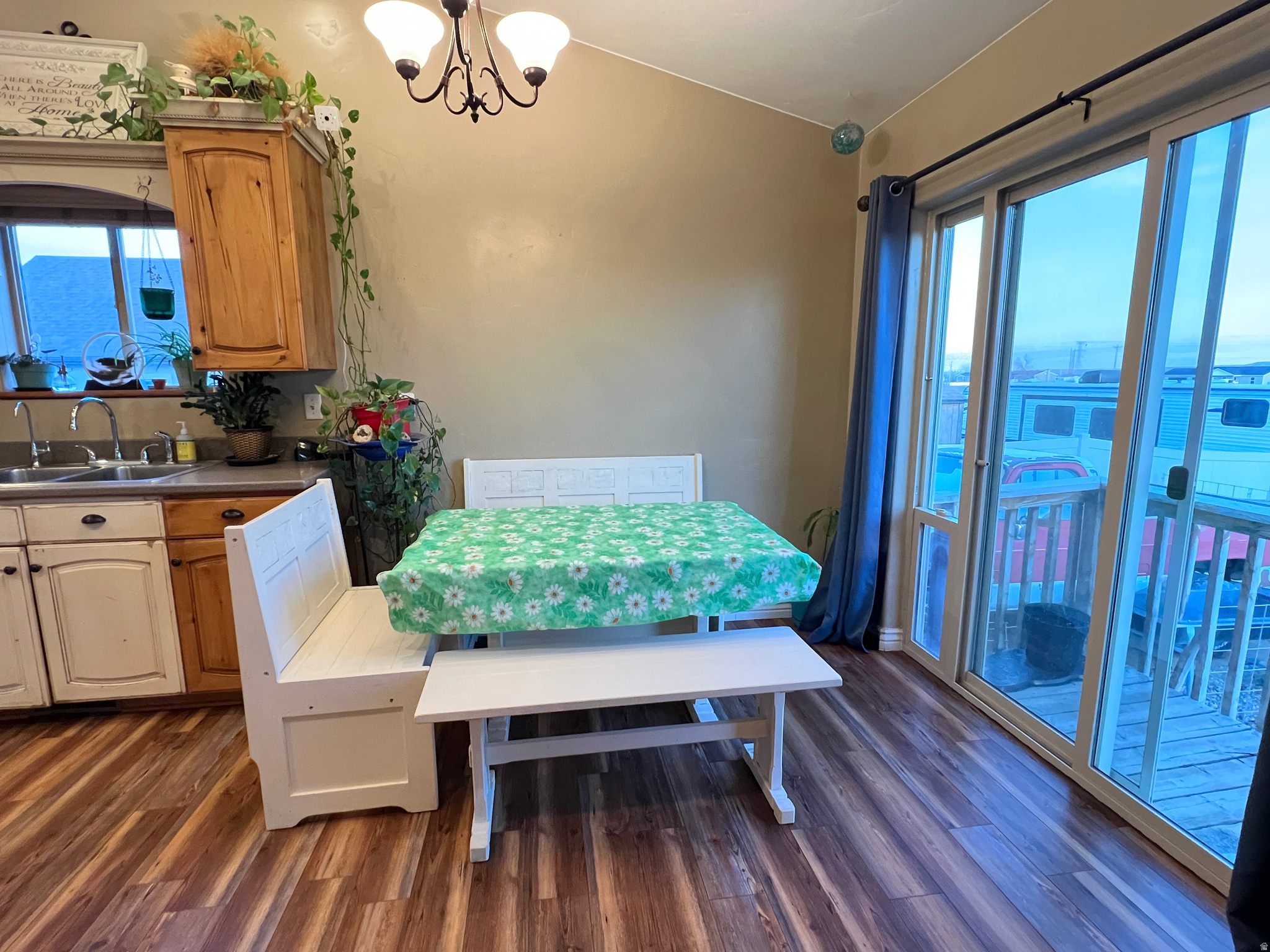 POLELINE - Residential