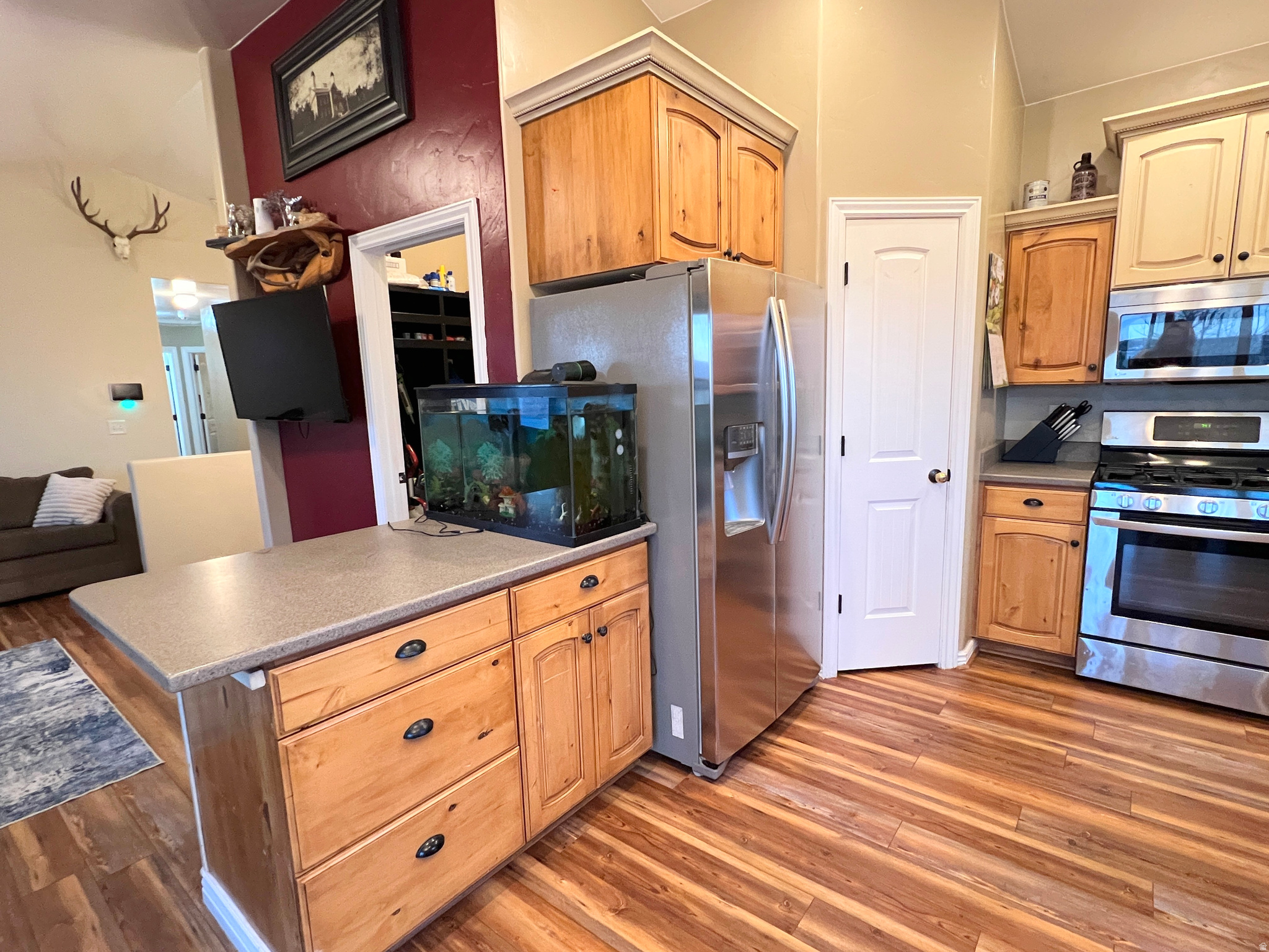 POLELINE - Residential