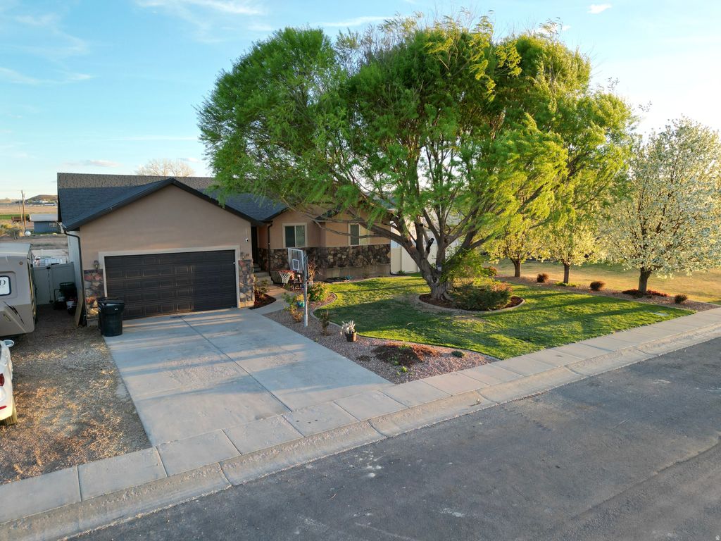 Photo of 78 E 1875 S, Roosevelt, UT 84066 (MLS # 2148788)