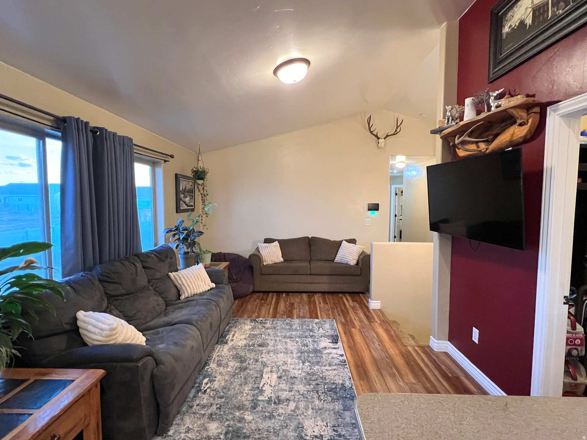 POLELINE - Residential