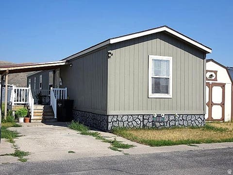 Mobile Home For Sale - 810 N 8th St #25<br/> Montpelier, ID 83254