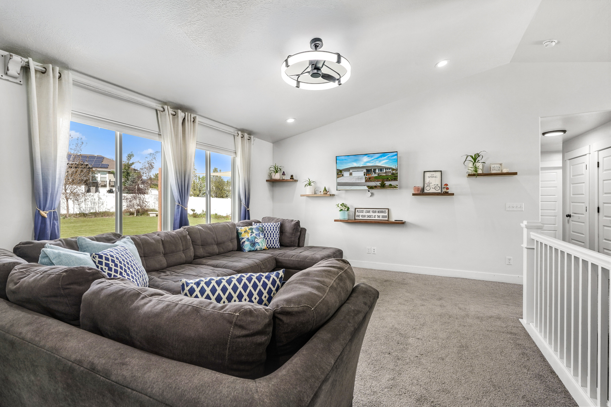 VALLEY VIEW - Residential