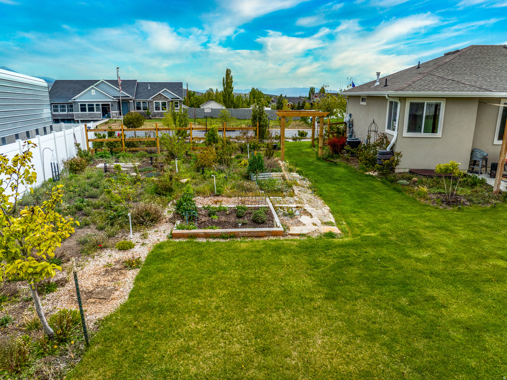 VALLEY VIEW - Residential