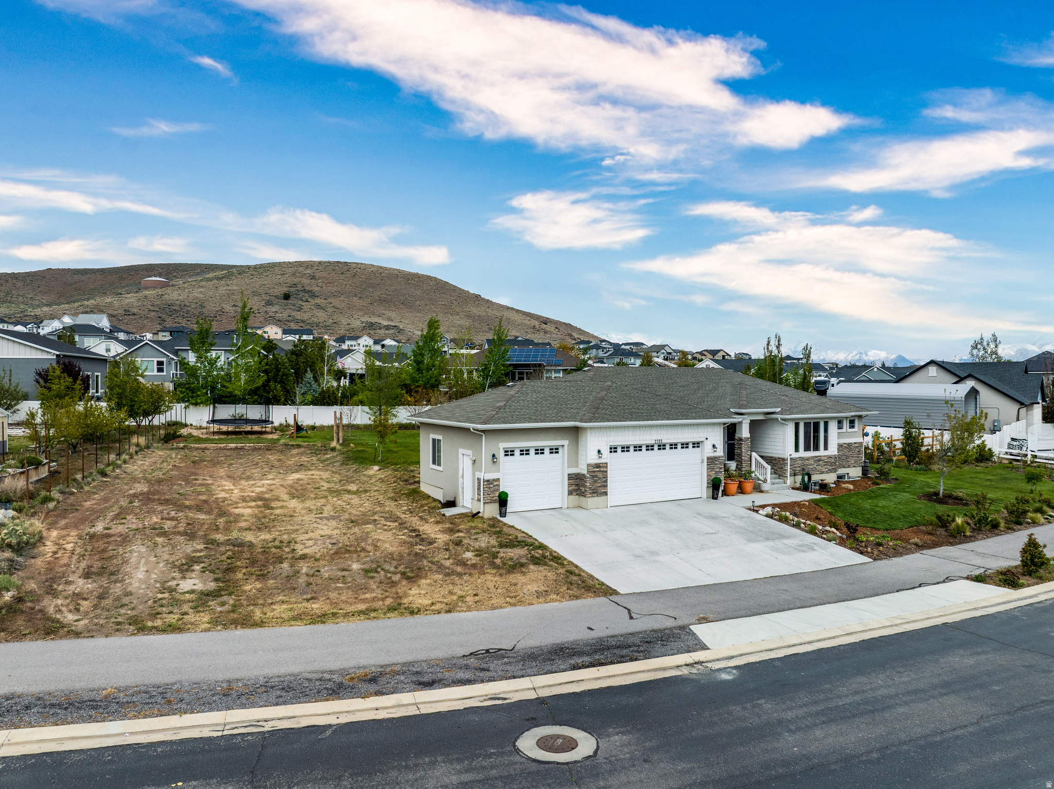 VALLEY VIEW - Residential