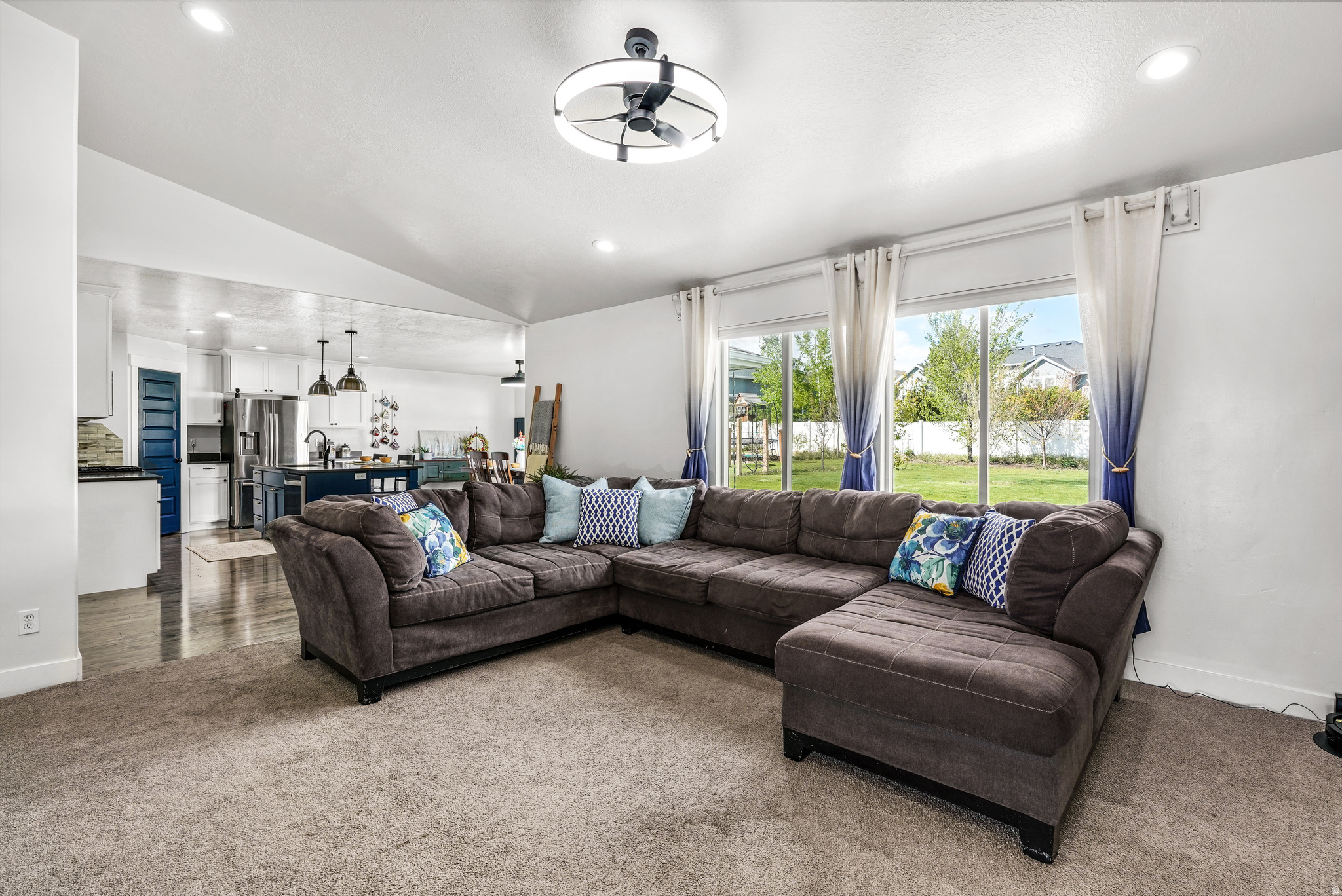 VALLEY VIEW - Residential