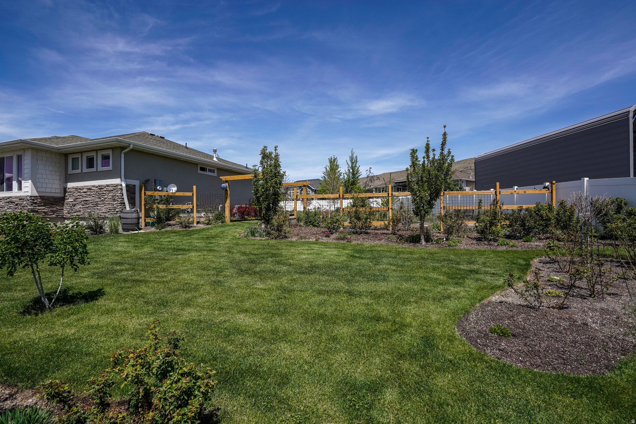 VALLEY VIEW - Residential