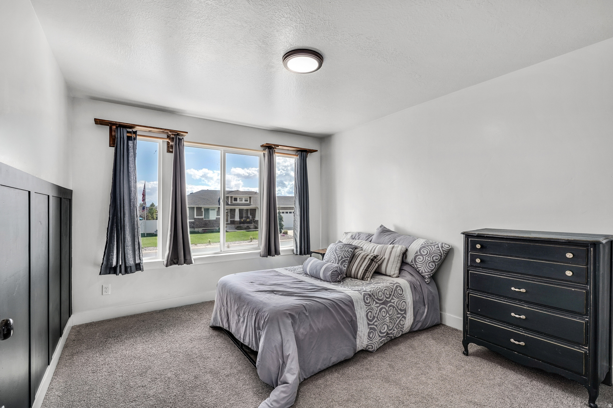 VALLEY VIEW - Residential
