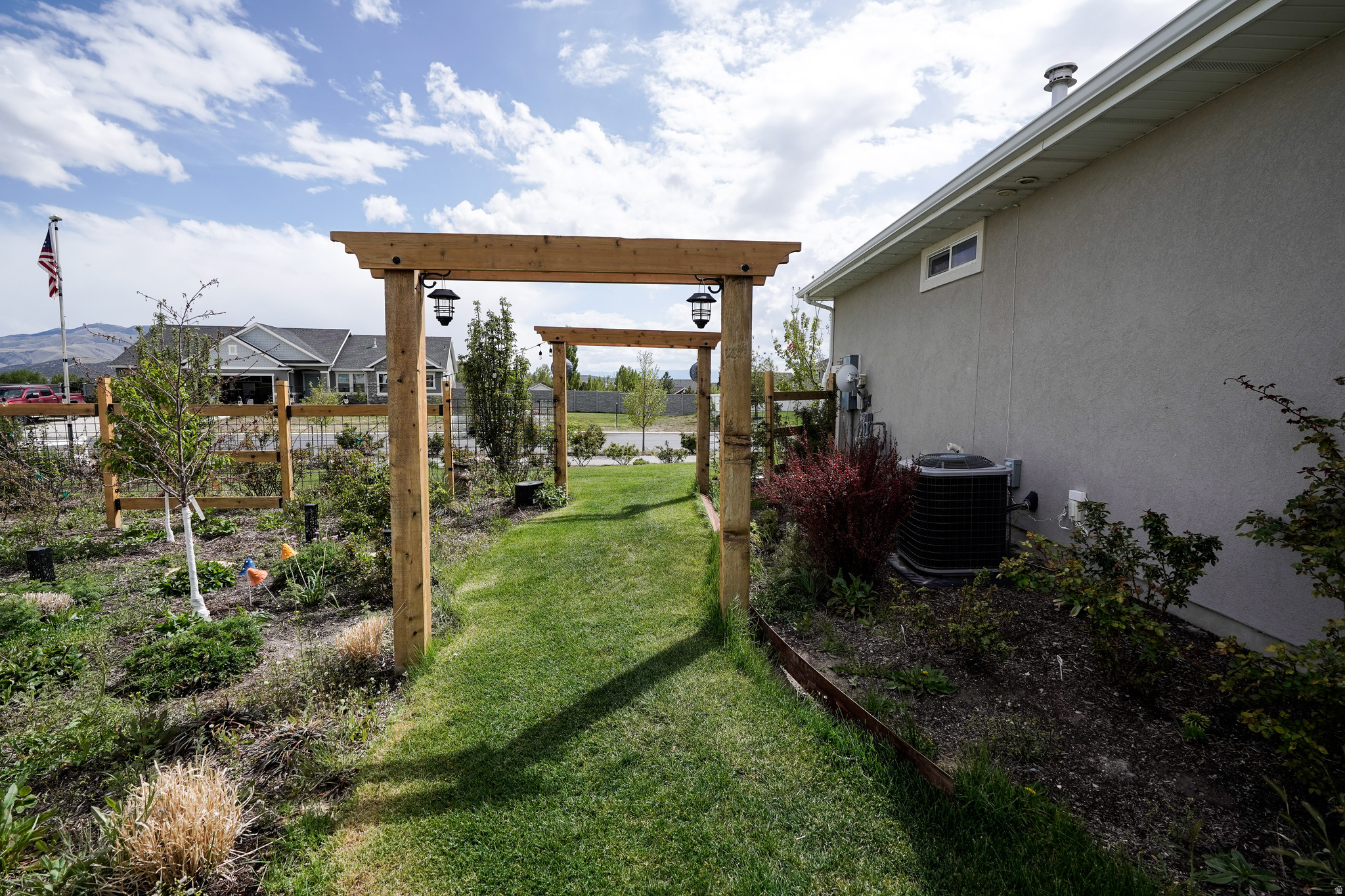 VALLEY VIEW - Residential