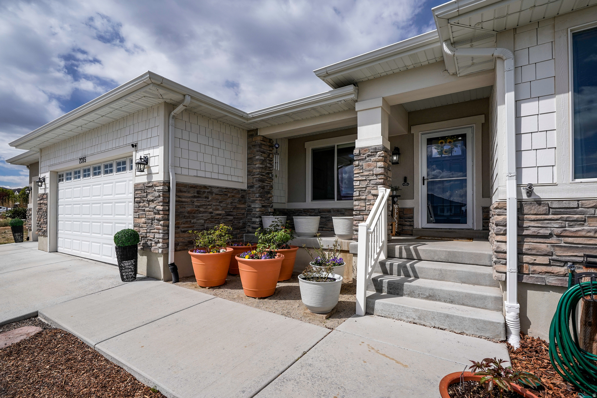 VALLEY VIEW - Residential