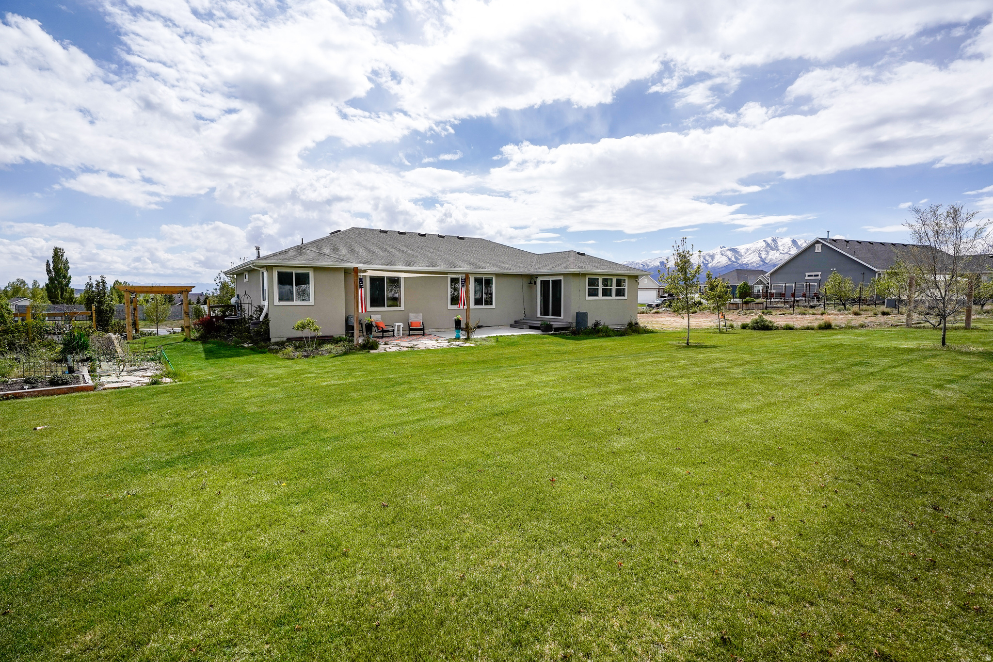 VALLEY VIEW - Residential