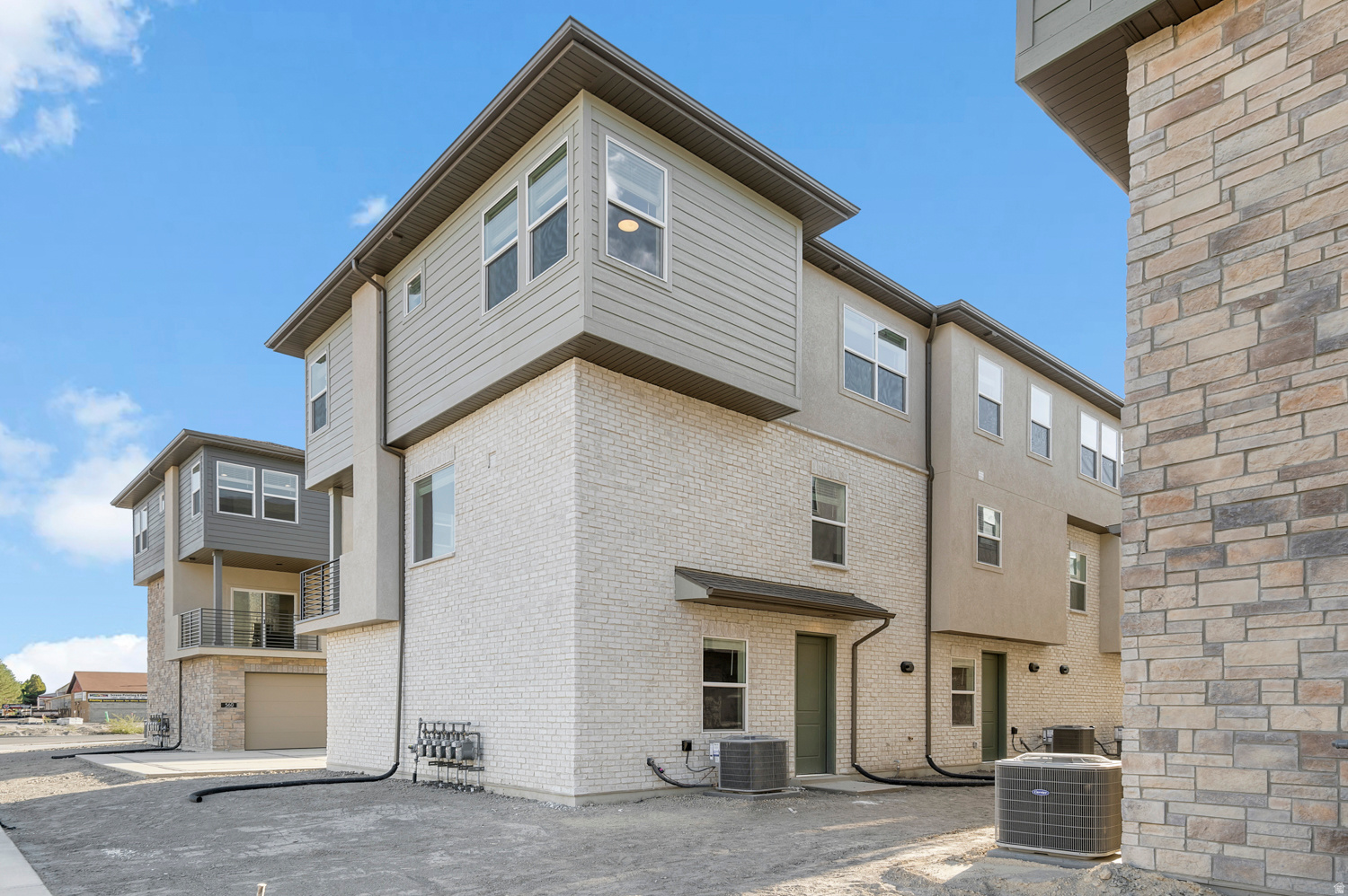 ANDERSON FARMS TOWNS 959 - Residential