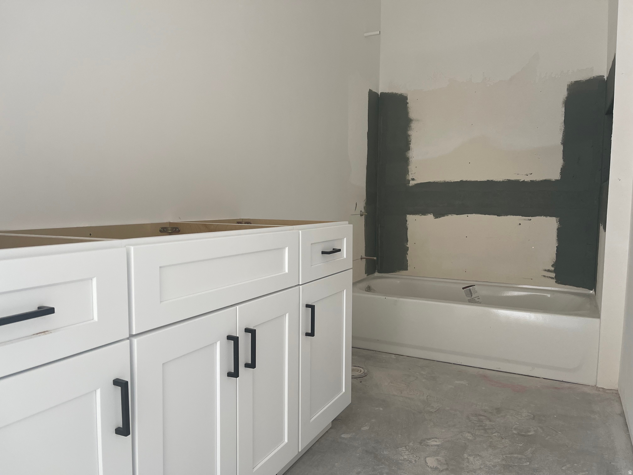 HURRICANE VIEWS - Residential Income