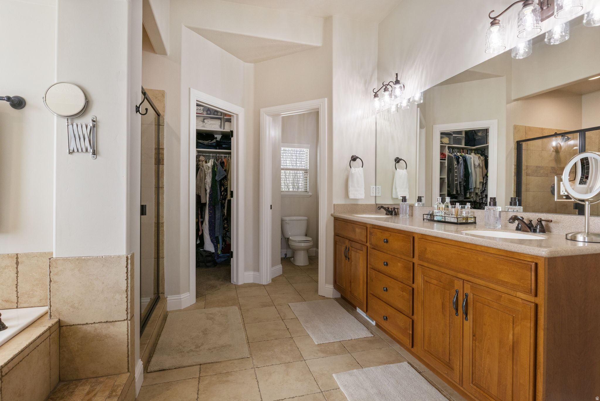 ASPEN HILLS - Residential