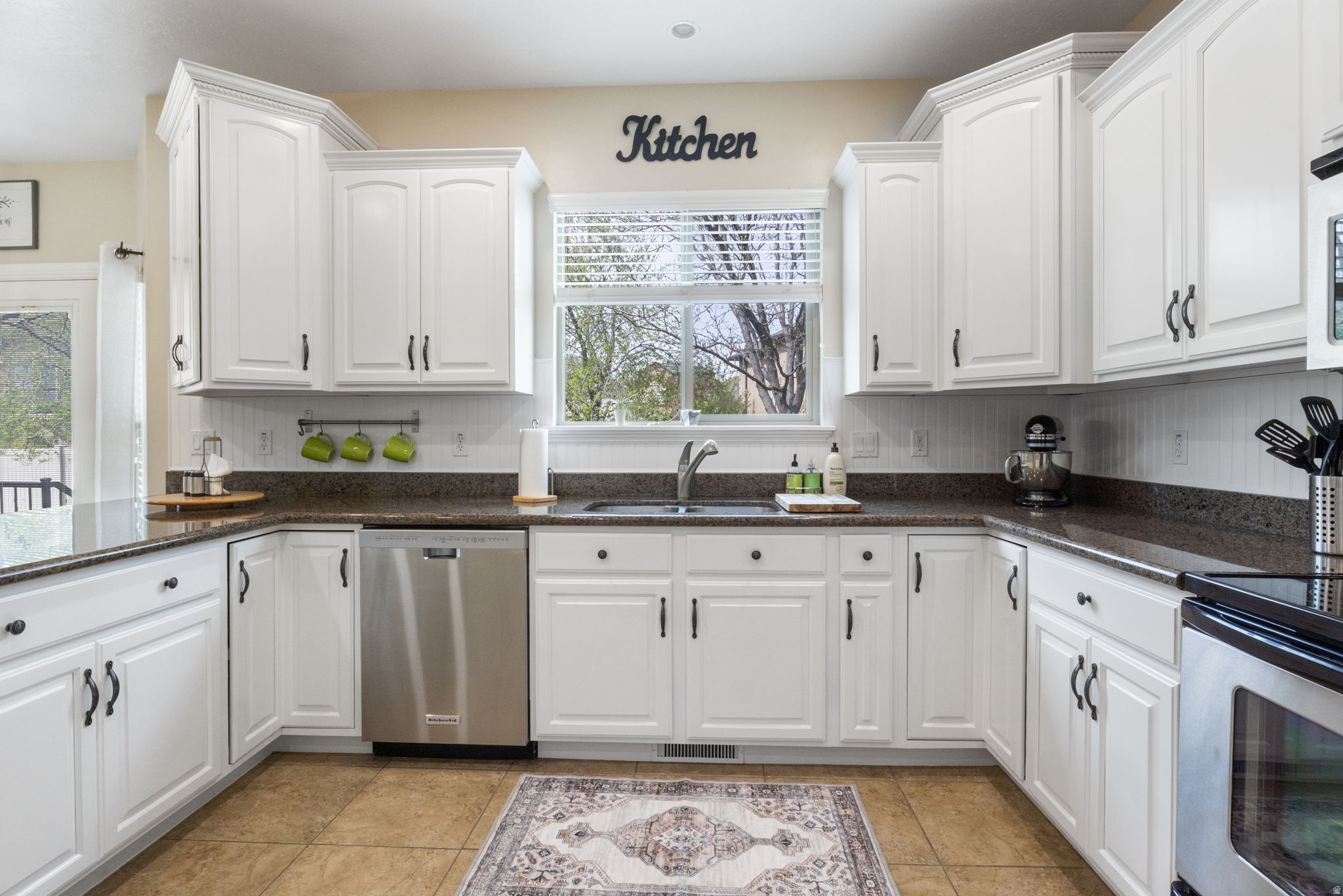 ASPEN HILLS - Residential