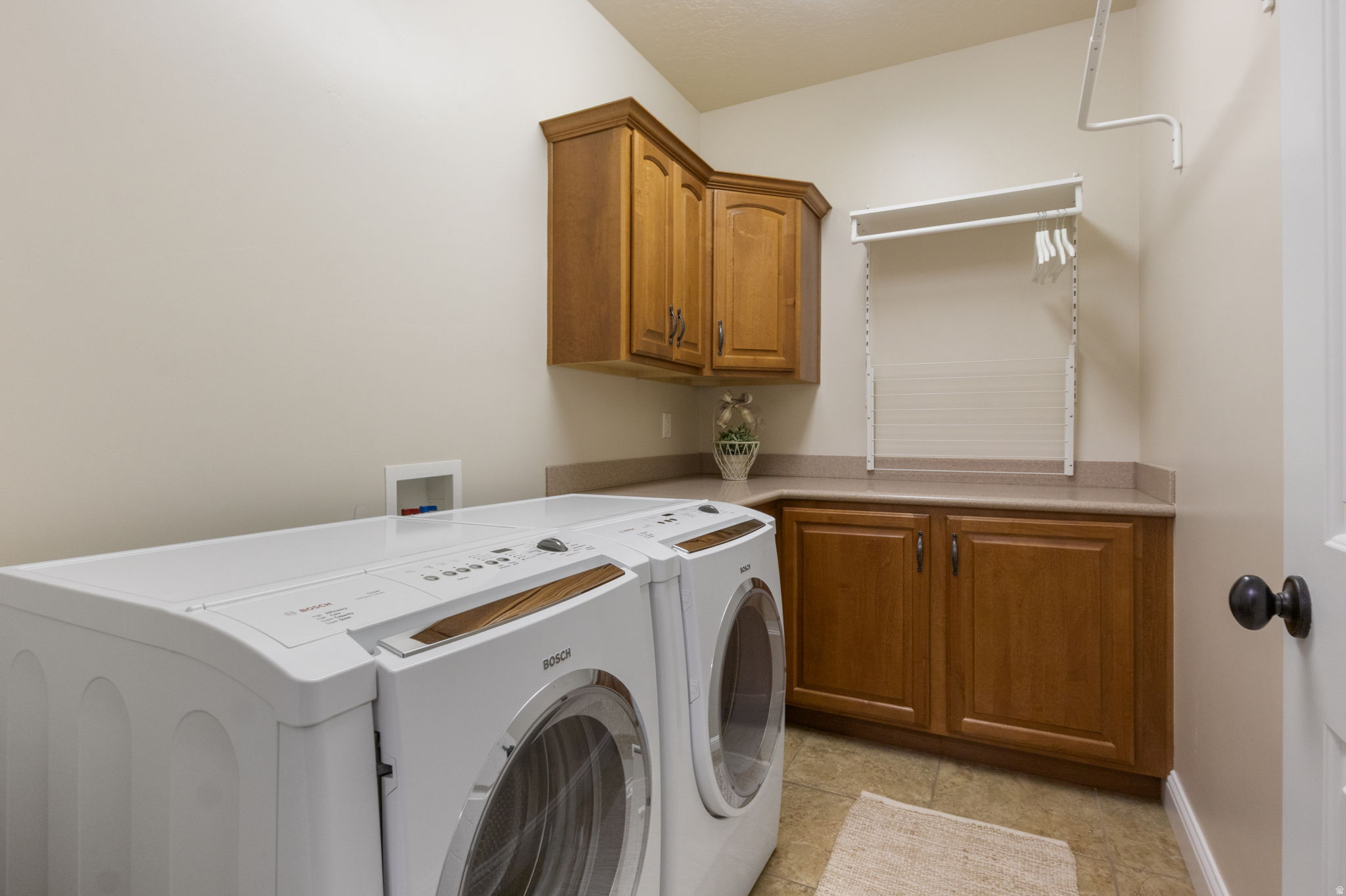 ASPEN HILLS - Residential