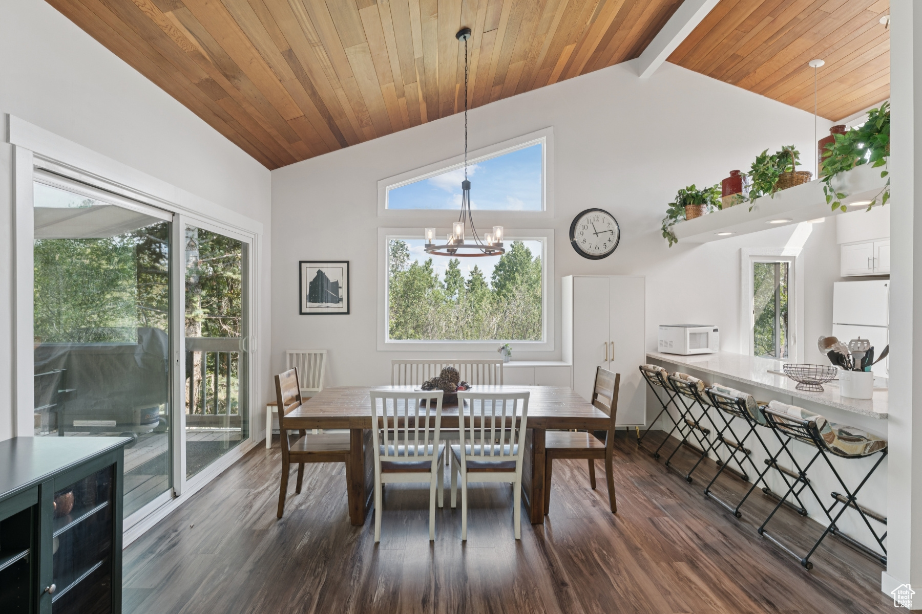 CRESCENT RIDGE CONDO - Residential