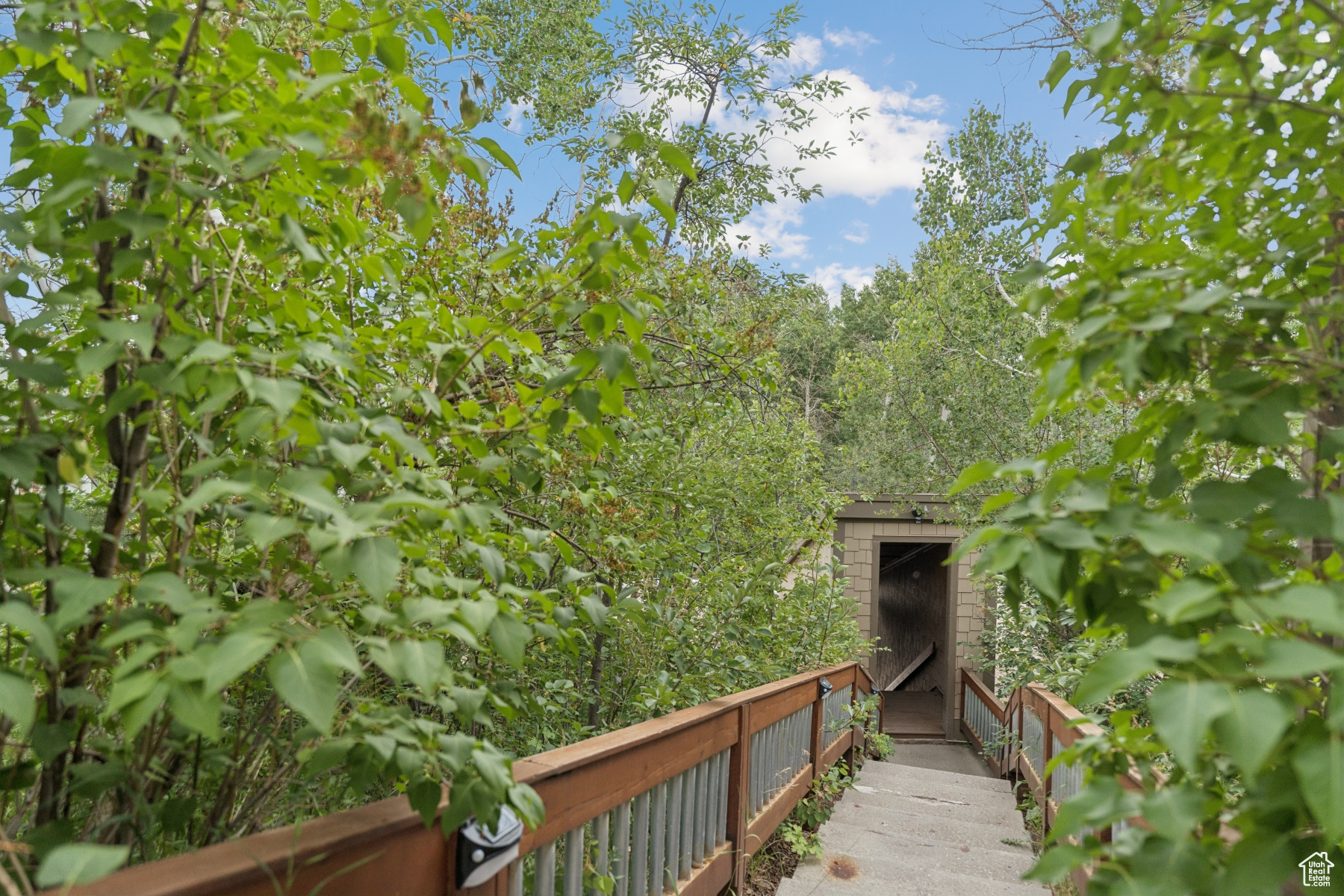 CRESCENT RIDGE CONDO - Residential