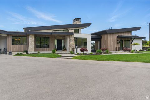 Tiny photo for 630 N LOAFER CANYON RD, Elk Ridge, UT 84651 (MLS # 2084983)