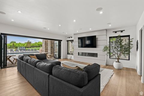 Tiny photo for 630 N LOAFER CANYON RD, Elk Ridge, UT 84651 (MLS # 2084983)
