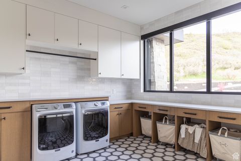 Tiny photo for 630 N LOAFER CANYON RD, Elk Ridge, UT 84651 (MLS # 2084983)