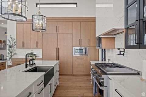 Tiny photo for 630 N LOAFER CANYON RD, Elk Ridge, UT 84651 (MLS # 2084983)