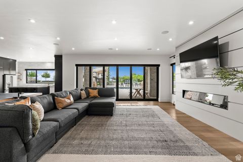 Tiny photo for 630 N LOAFER CANYON RD, Elk Ridge, UT 84651 (MLS # 2084983)