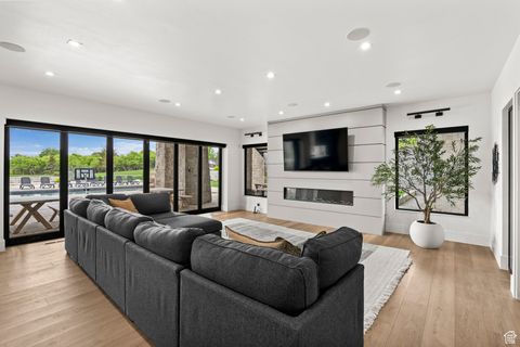 Tiny photo for 630 N LOAFER CANYON RD, Elk Ridge, UT 84651 (MLS # 2084983)