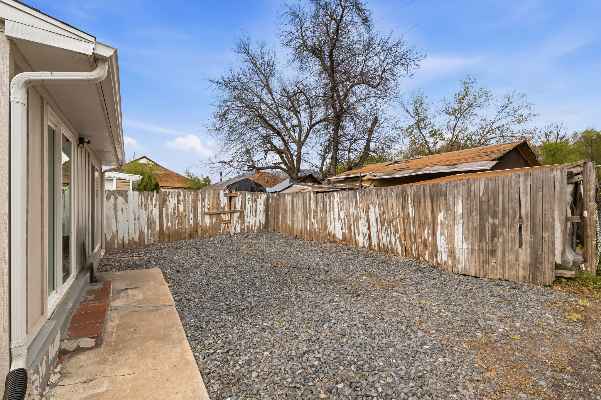 WOODMANSEES ADDITION - Residential Lease