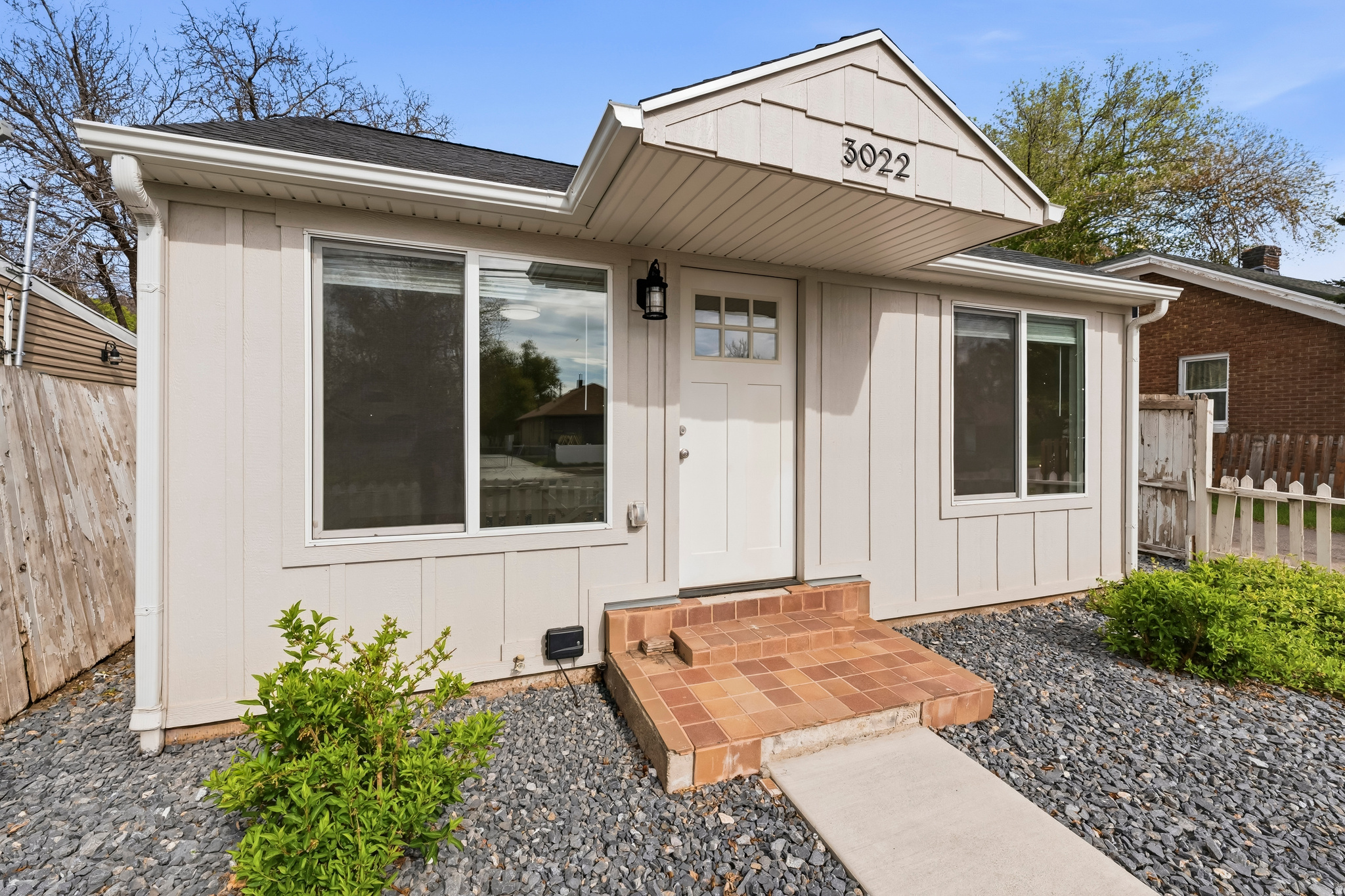 WOODMANSEES ADDITION - Residential Lease